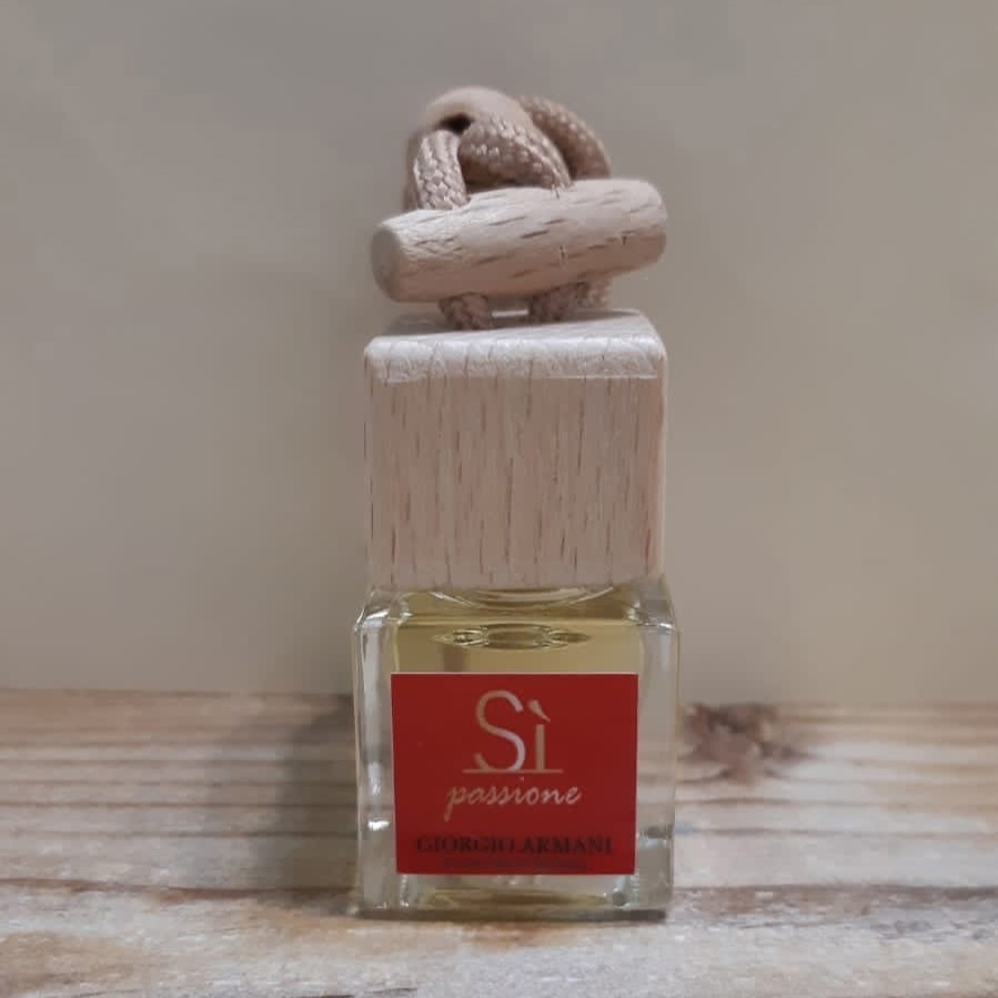 Парфюмерный ароматизатор для машины по мотивам Giorgio Armani "Si passione", 8 мл
